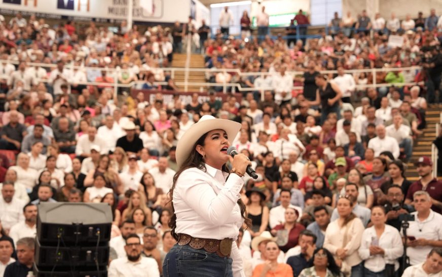 Celida López inicia la defensa de la 4T en Hermosillo