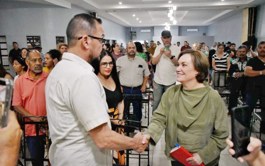 María Dolores del Río continúa recorrido por Agua Prieta y Cananea