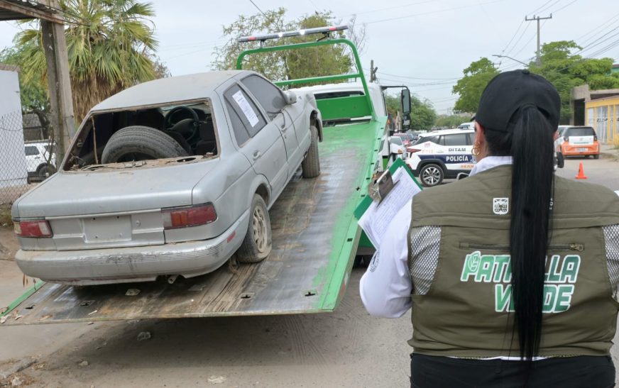 Mil Vehículos Atendidos en Situación de Abandono