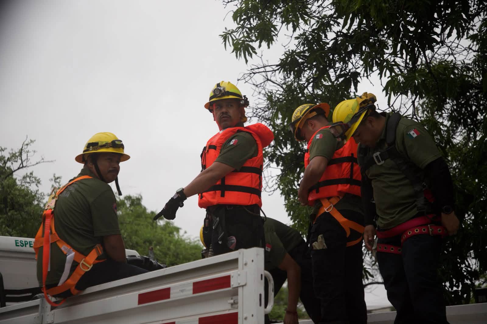 Protección Civil mantiene operativo de atención por el huracán Polo