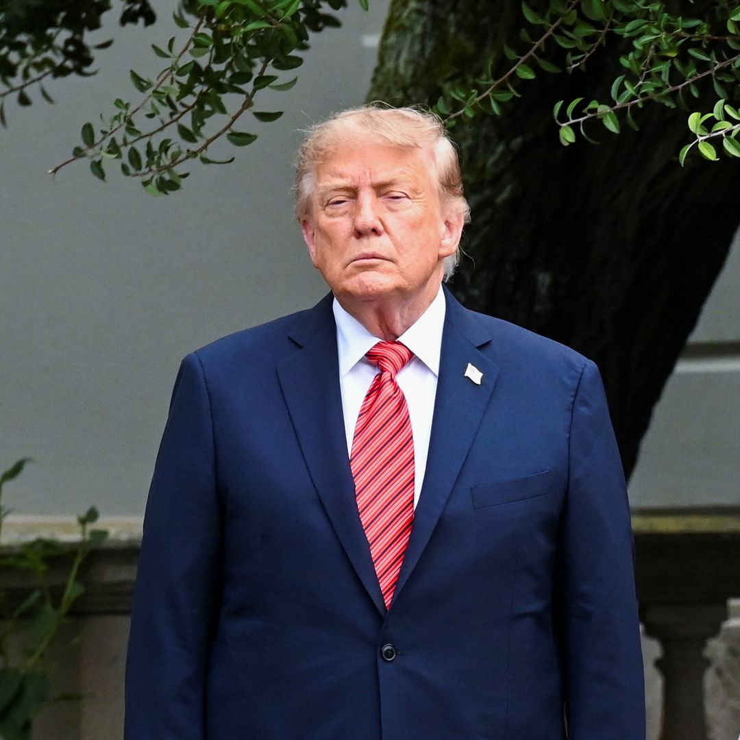 𝐓𝐫𝐮𝐦𝐩 𝐞𝐱𝐢𝐠𝐞 𝐚 𝐌é𝐱𝐢𝐜𝐨 𝐞𝐧𝐣𝐮𝐢𝐜𝐢𝐚𝐫 𝐚 𝐩𝐨𝐥í𝐭𝐢𝐜𝐨𝐬 𝐜𝐨𝐫𝐫𝐮𝐩𝐭𝐨𝐬 𝐥𝐢𝐠𝐚𝐝𝐨𝐬 𝐚 𝐜𝐚𝐫𝐭𝐞𝐥𝐞𝐬 𝐝𝐞 𝐥𝐚 𝐝𝐫𝐨𝐠𝐚